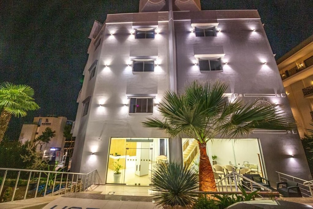 HOTEL SEASIDE SARANDA 2/52
