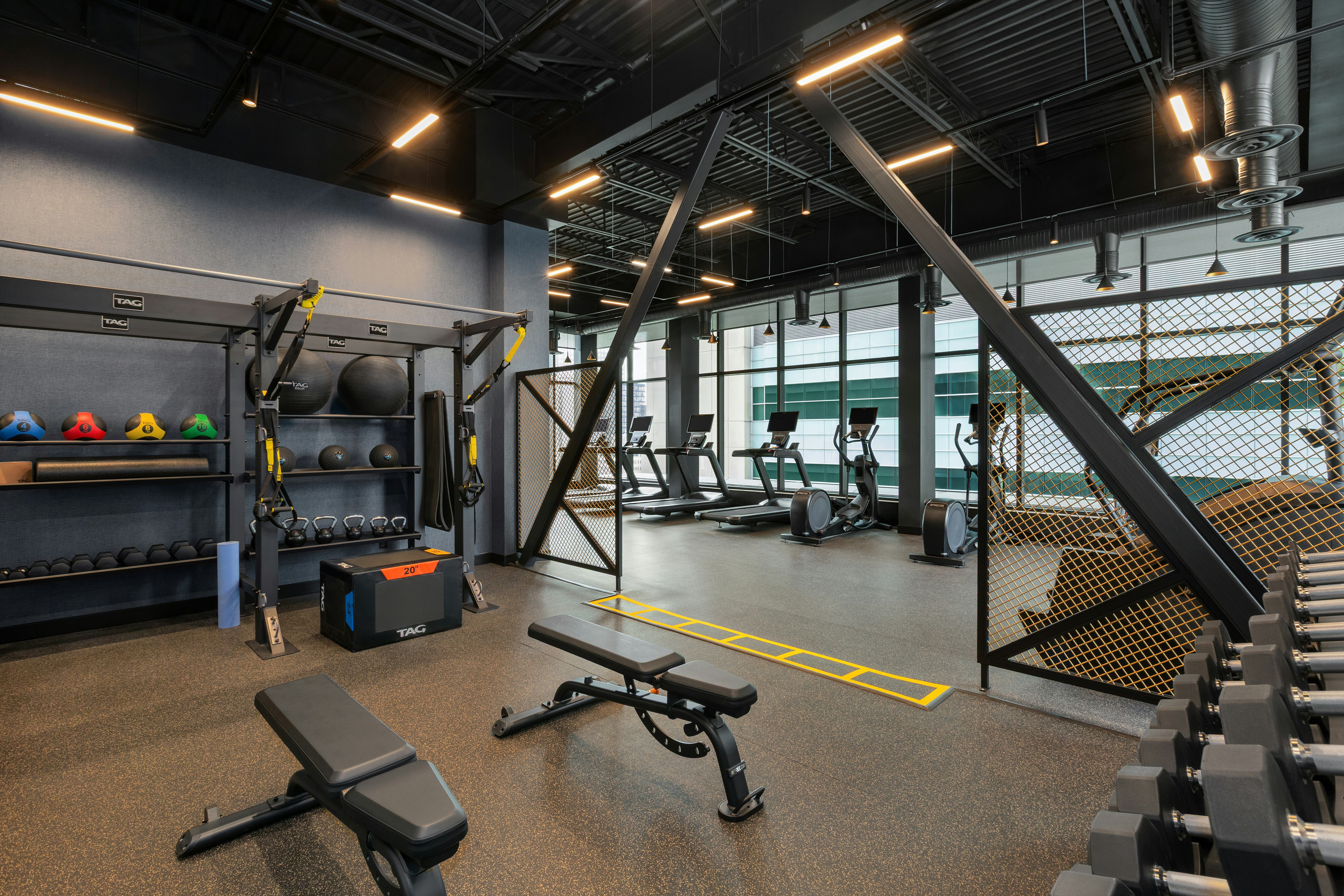 Hampton Inn by Hilton Calgary Downtown 24/41