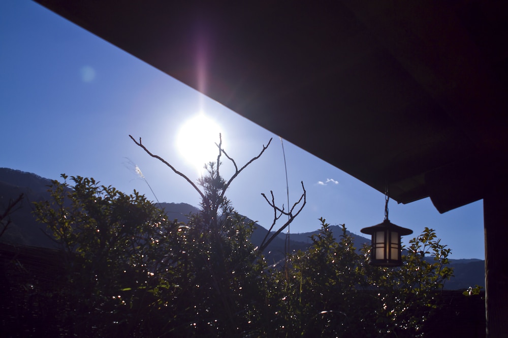 Yugawara Retreat Goen No Mori 3/50