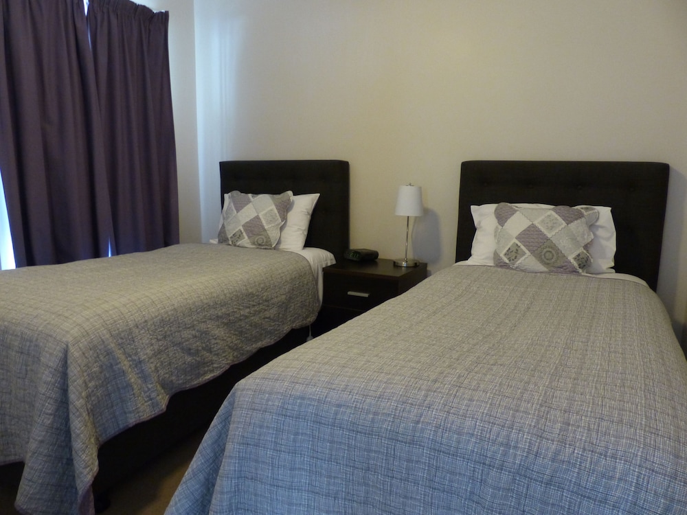 YARRA GABLES MOTEL 16/35