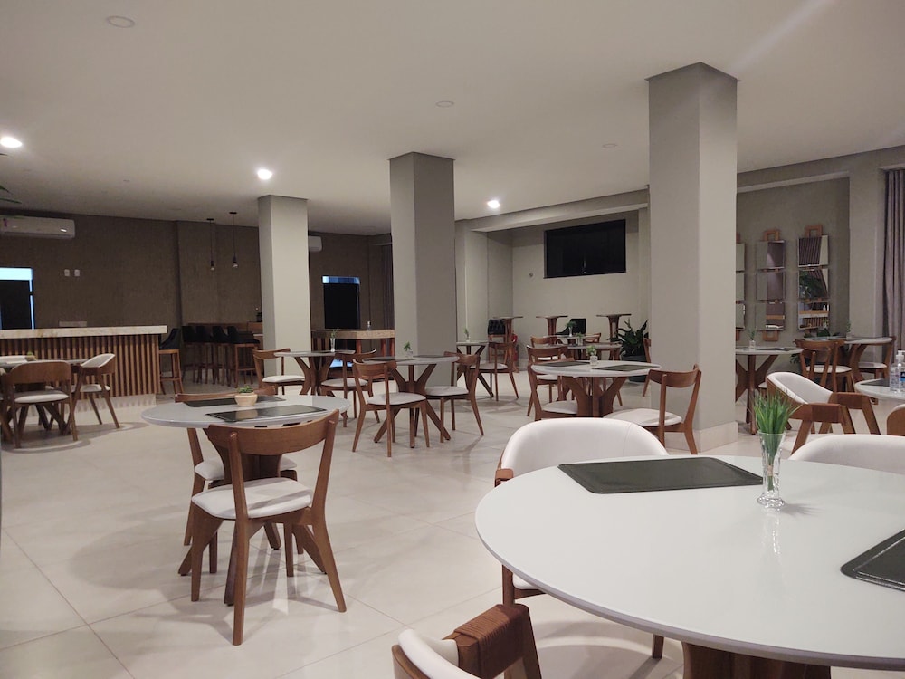 Hotel Quartzo Cristalina 17/26