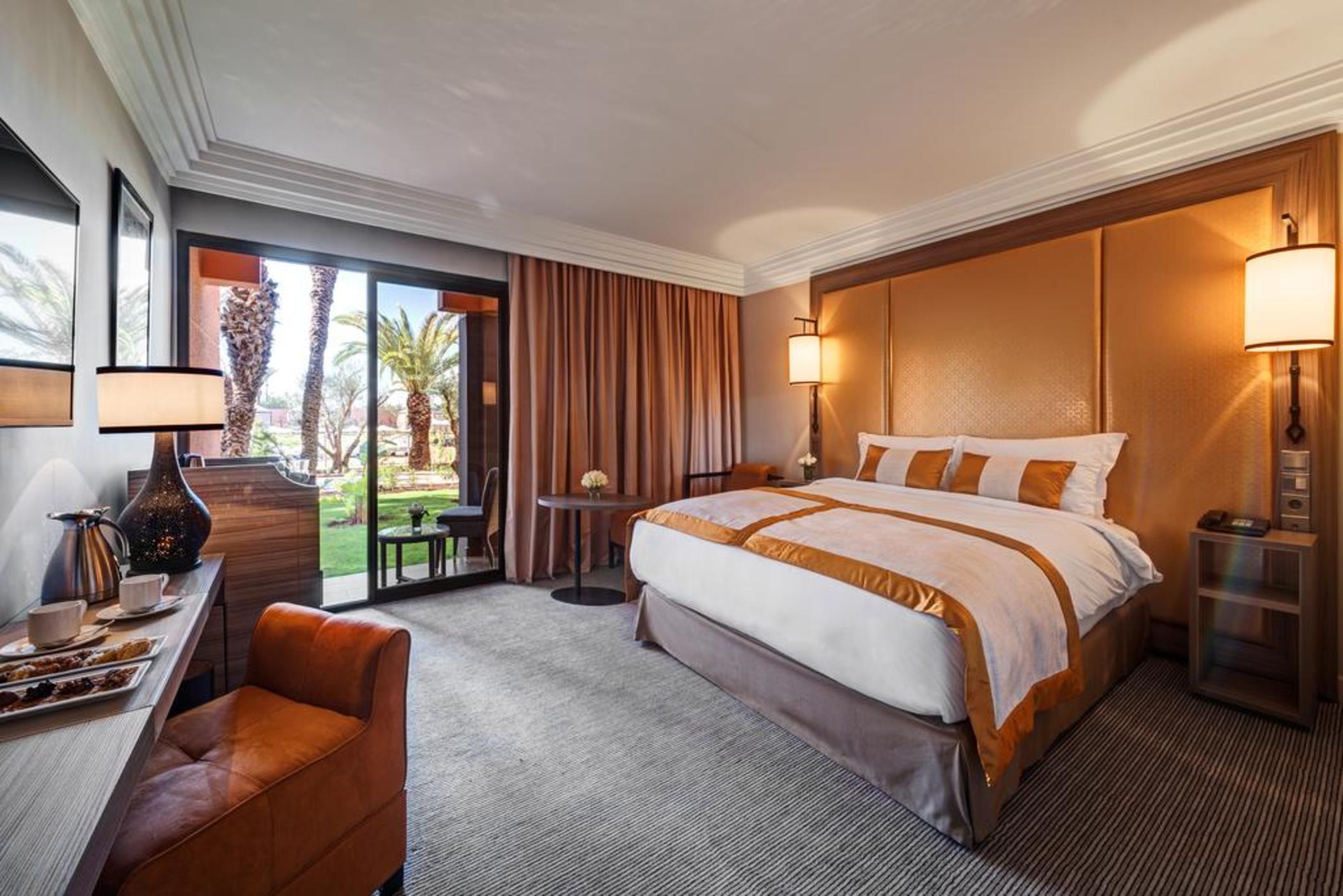 Superior, Double Bed, Garden View