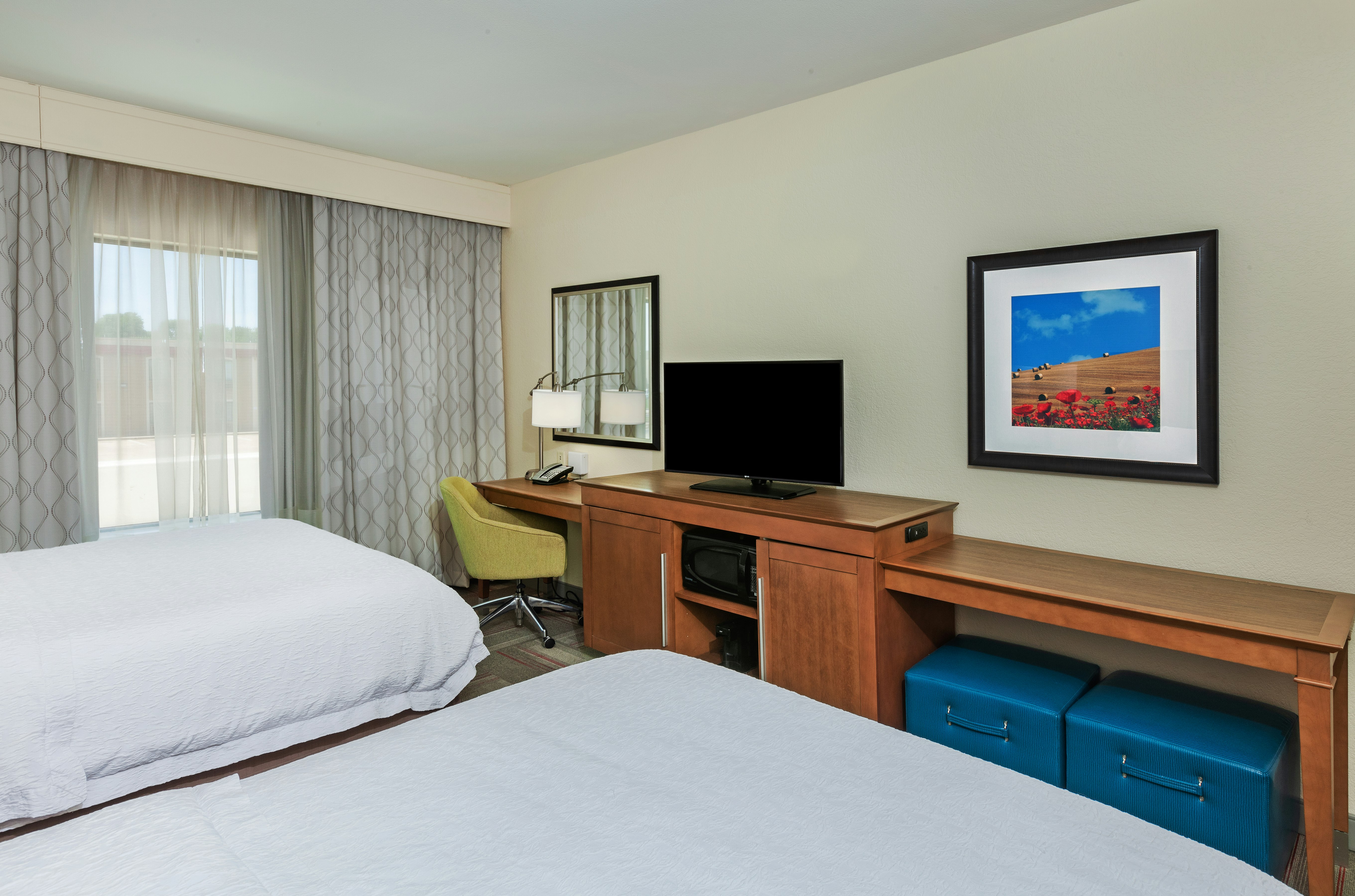 غرفة بسريرين كوين لذوي الإعاقة، Hampton Inn and Suites Claremore Ok 2/8