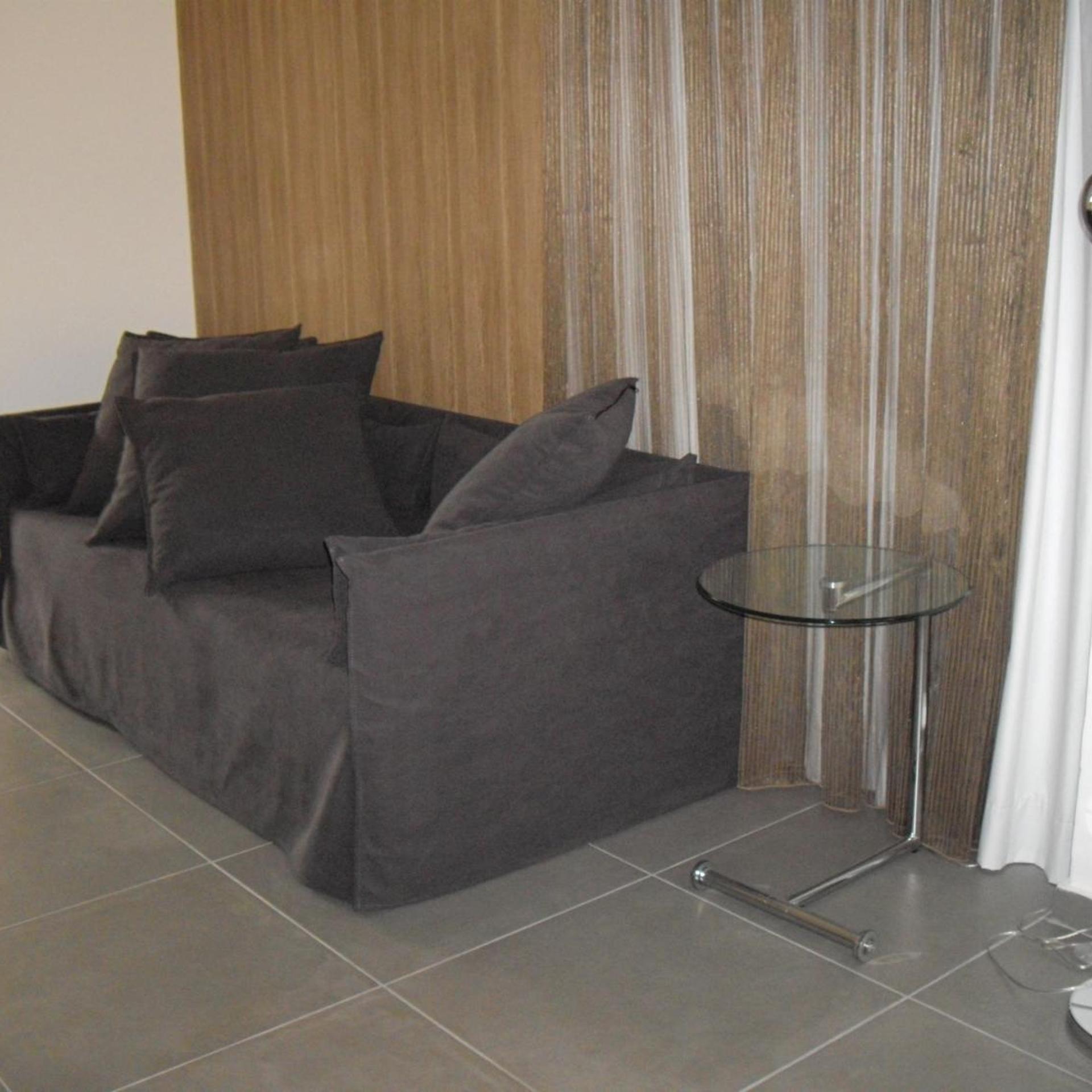 Crystal Hotel 24/45