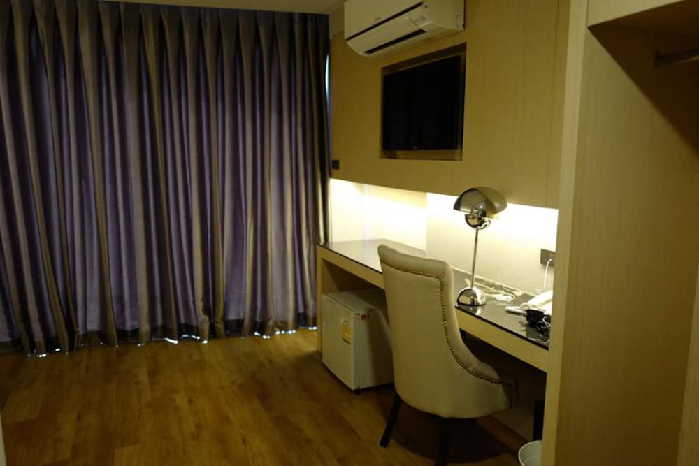 The 28Th Hotel 31/70