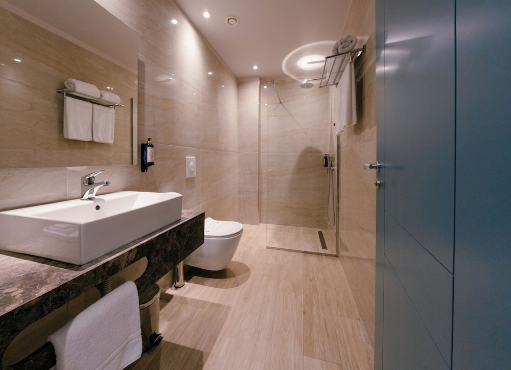 Moenia Boutique Hotel 32/35