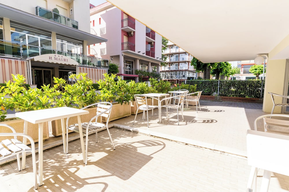 Hotel Ischia 63/65