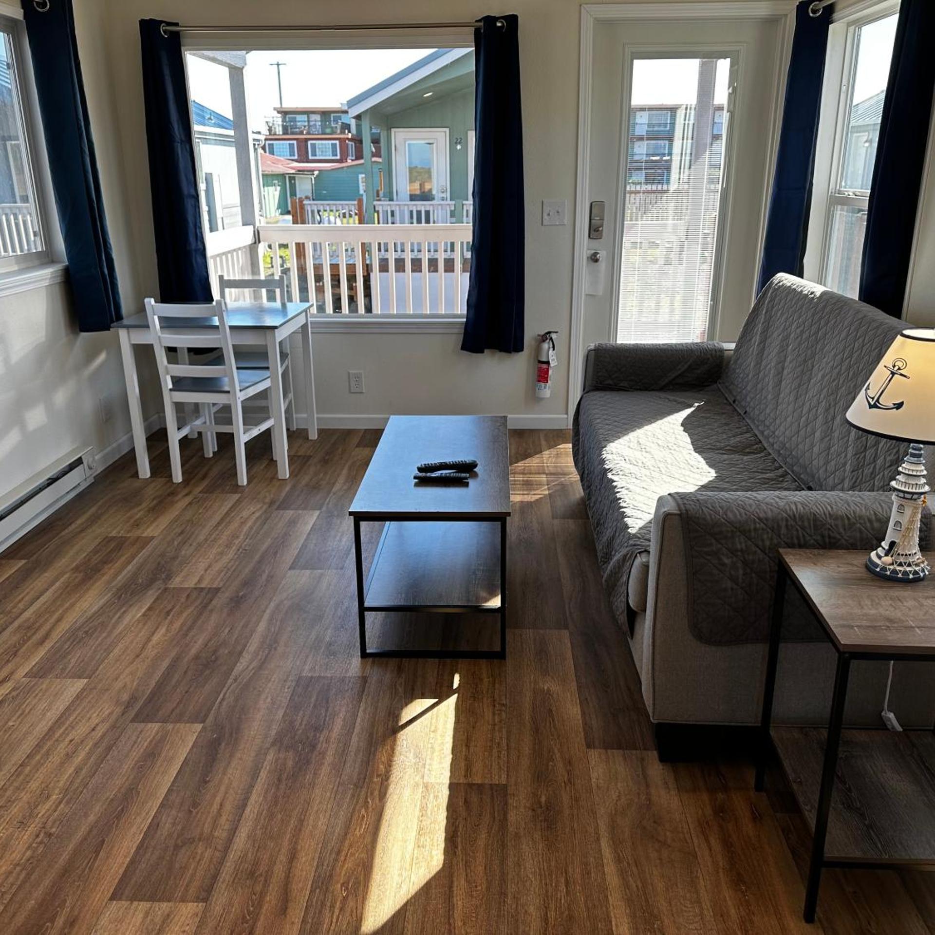 Westport Inn 40/50