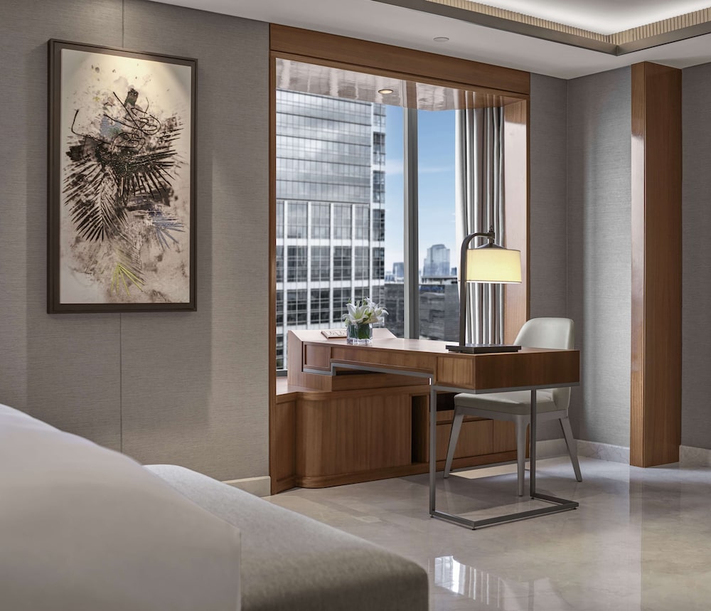GRAND HYATT JAKARTA 11/77
