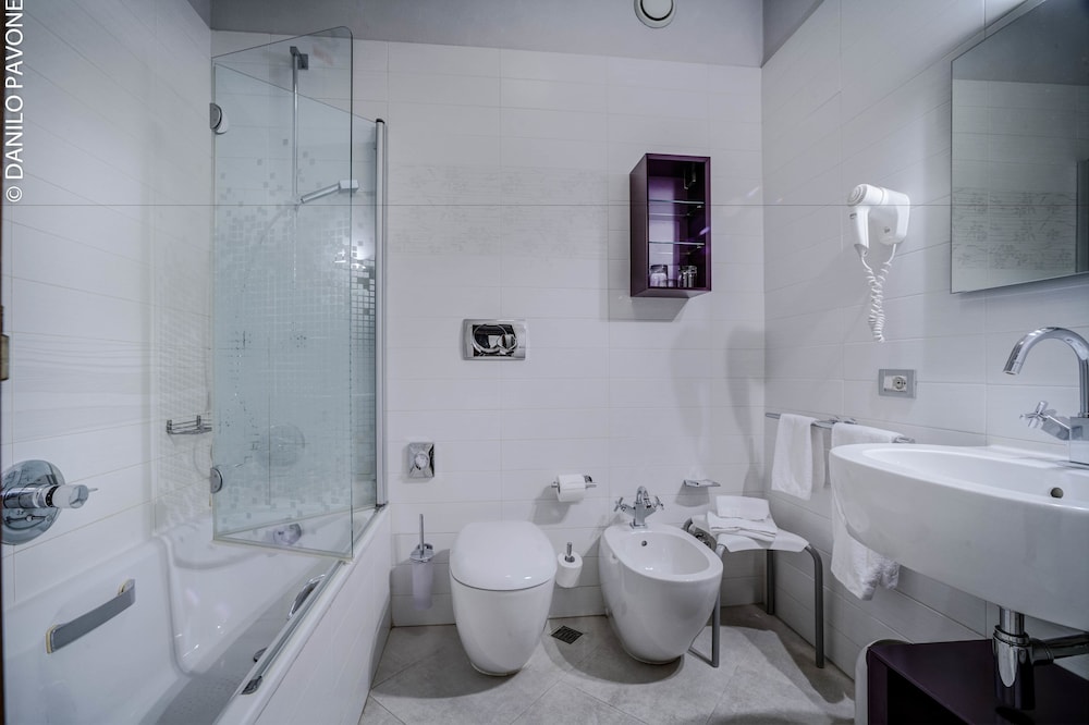 Arli Hotel Business And Wellness 10/41