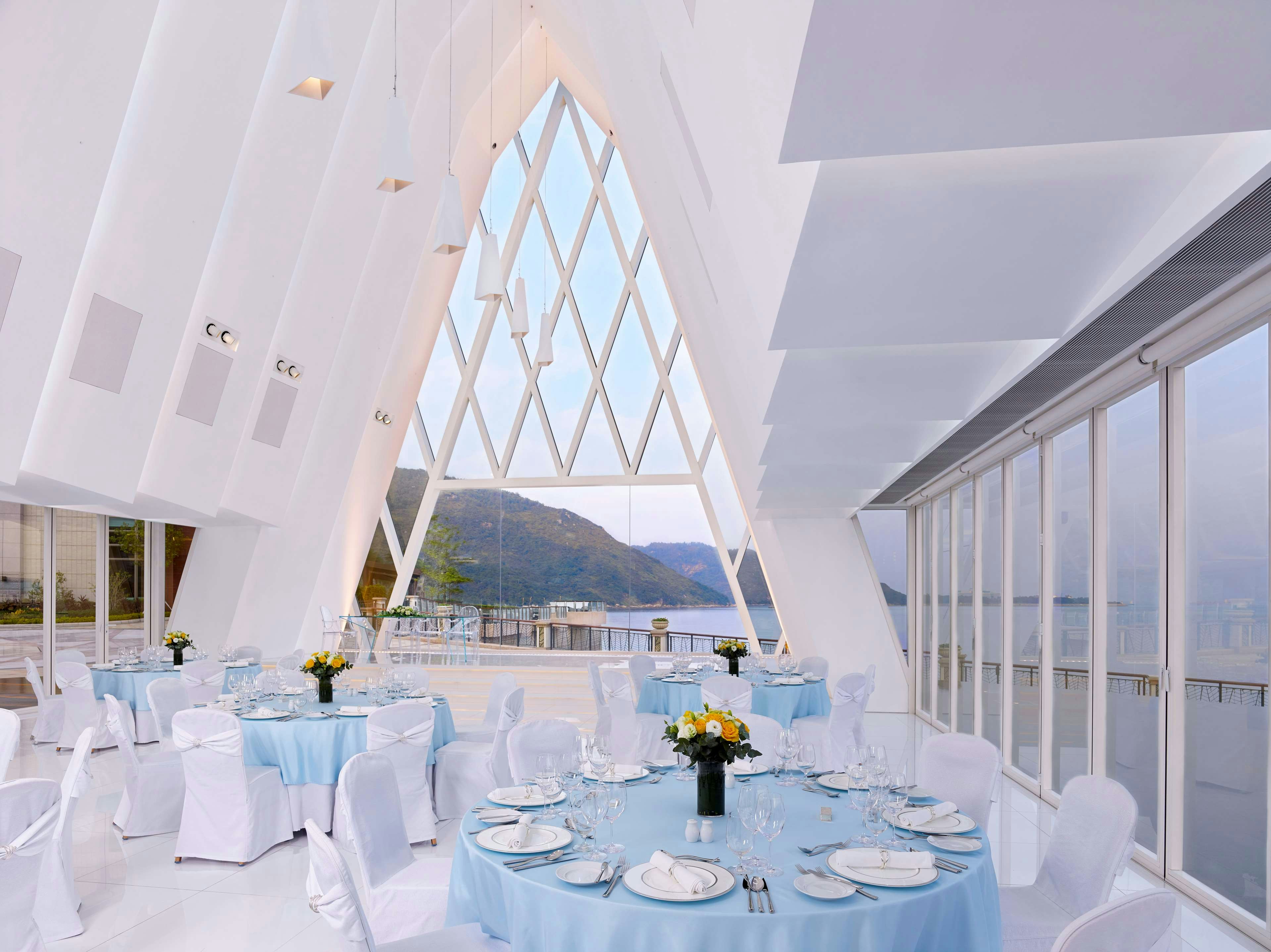 Auberge Discovery Bay Hong Kong 40/56