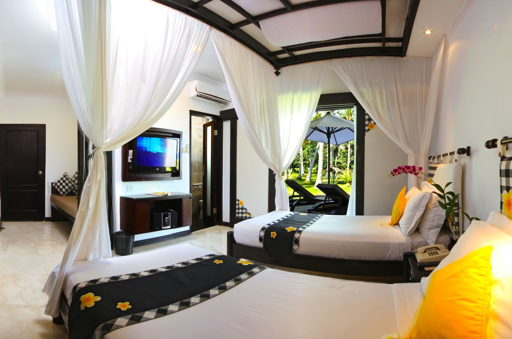 Ocean, Deluxe, Double Bed, Candi Beach Resort And Spa 7/10