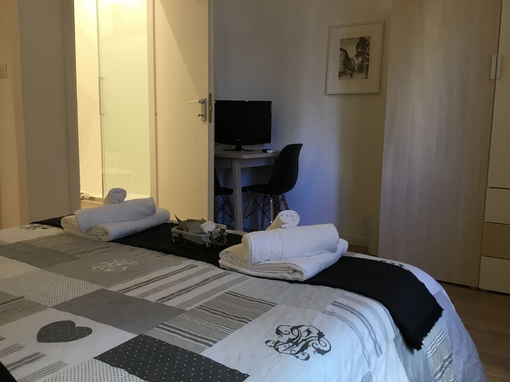 Le Fate Suites 9/26