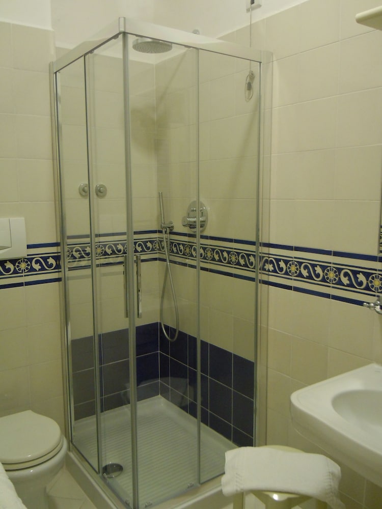 Grand Hotel Villa Balbi 41/42