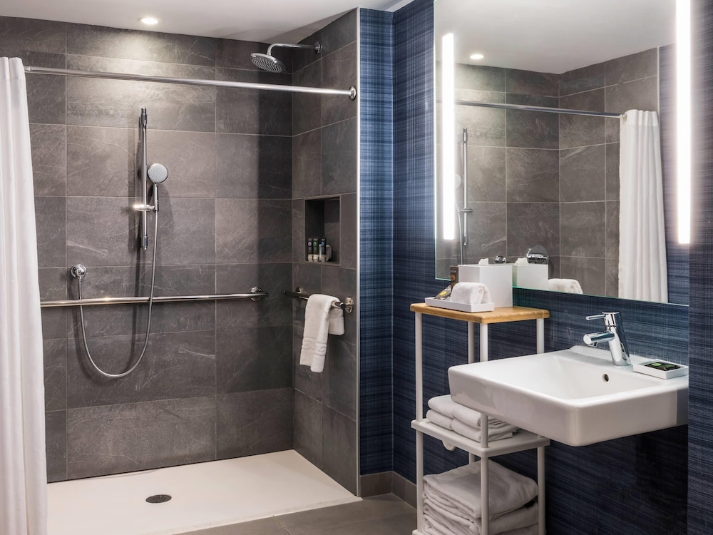 Novotel Miami Brickell 73/74