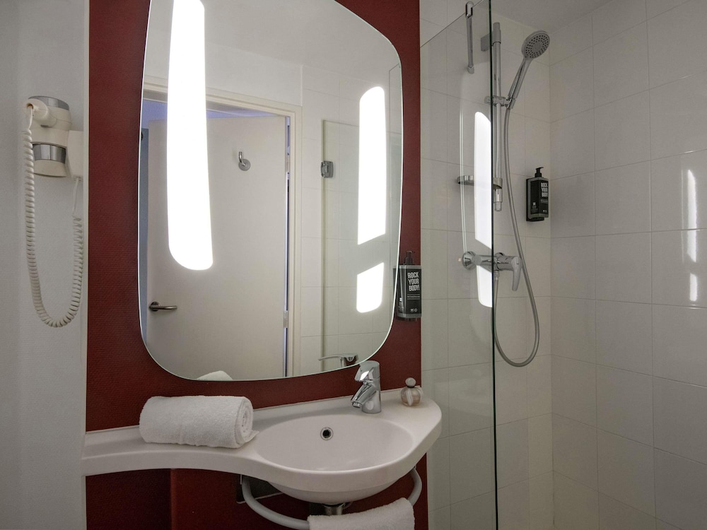 ibis Cannes Centre 59/61