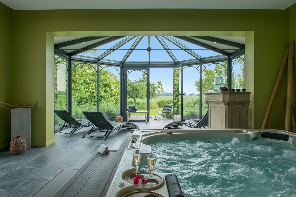 Relais Du Silence Domaine de Bellevue 44/76