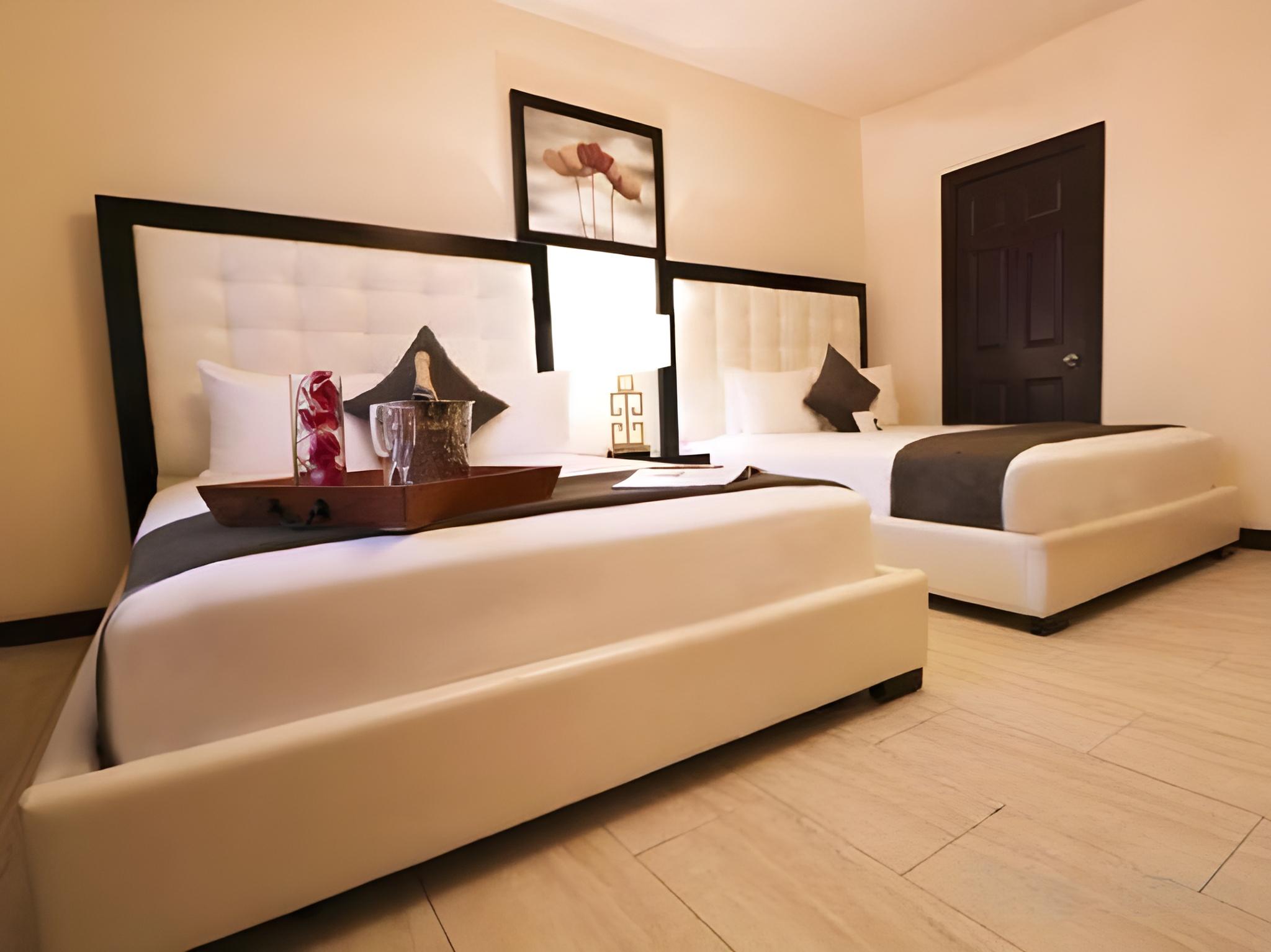 2 Bedrooms, Suite, Apartment