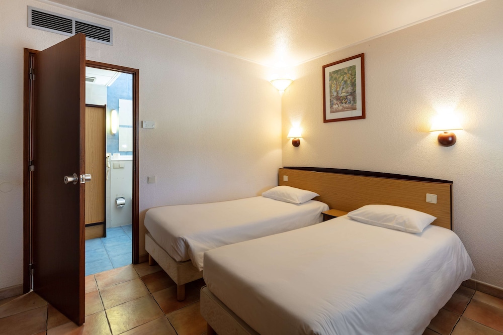 Hotel Campanile Lisbon South Setubal 16/56