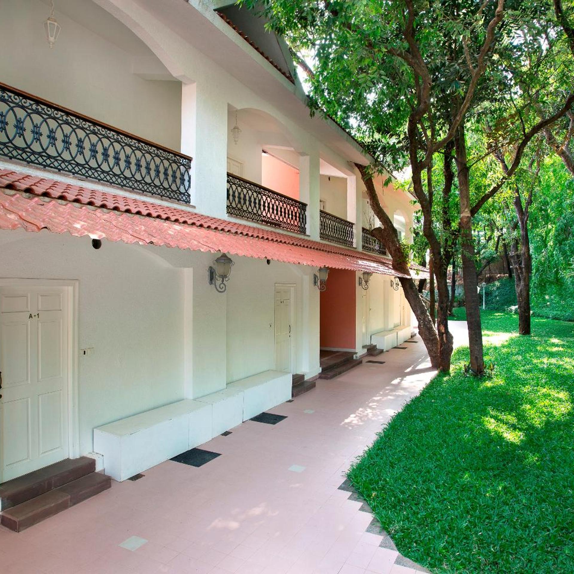 Villa San Lawrenz 34/38
