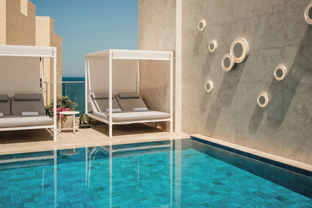 Courtyard by Marriott Sliema 19/50