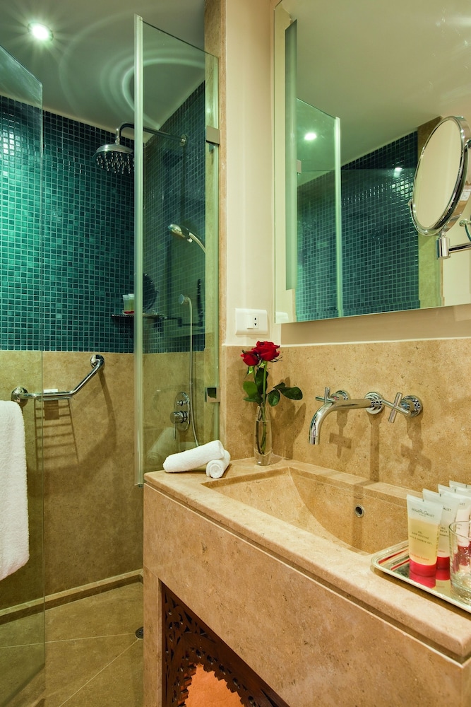 Movenpick Resort Sharm El Sheik Naama Bay 30/82