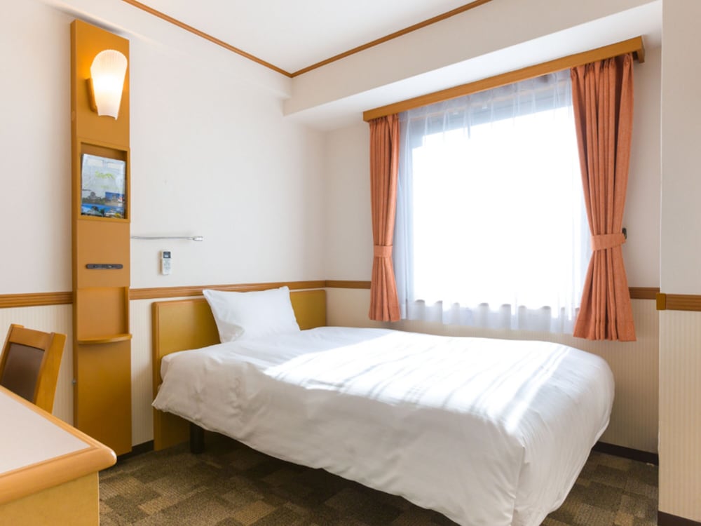 TOYOKO INN FUKUI EKIMAE 15/60