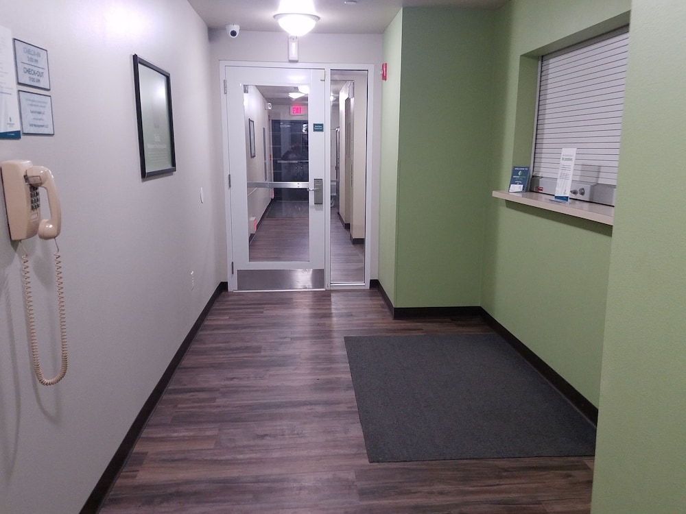WoodSpring Suites Ankeny Des Moines 14/17