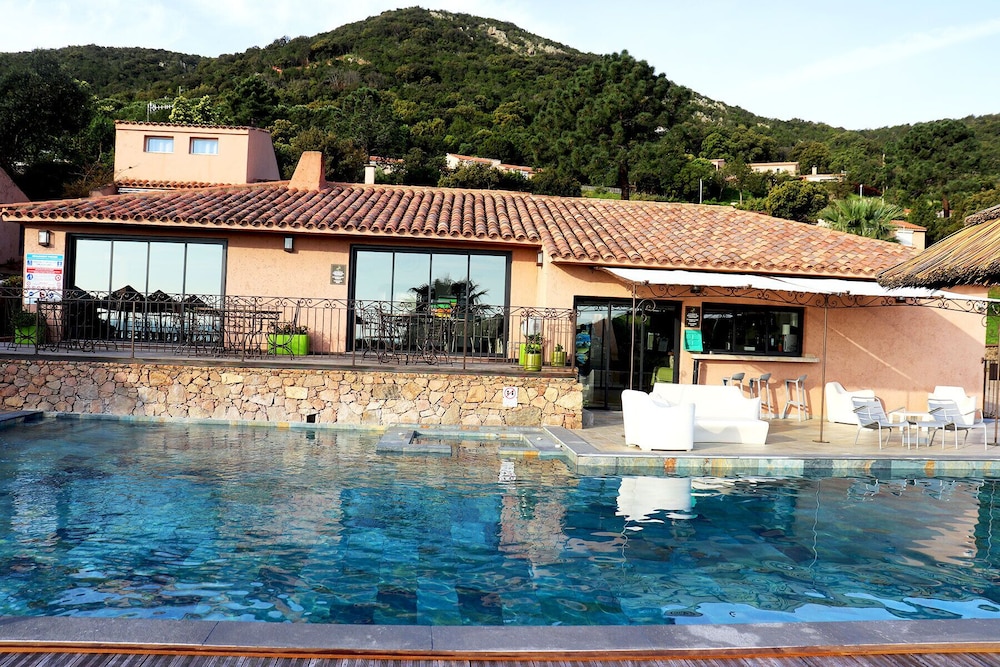 Residence U Pirellu 4/45