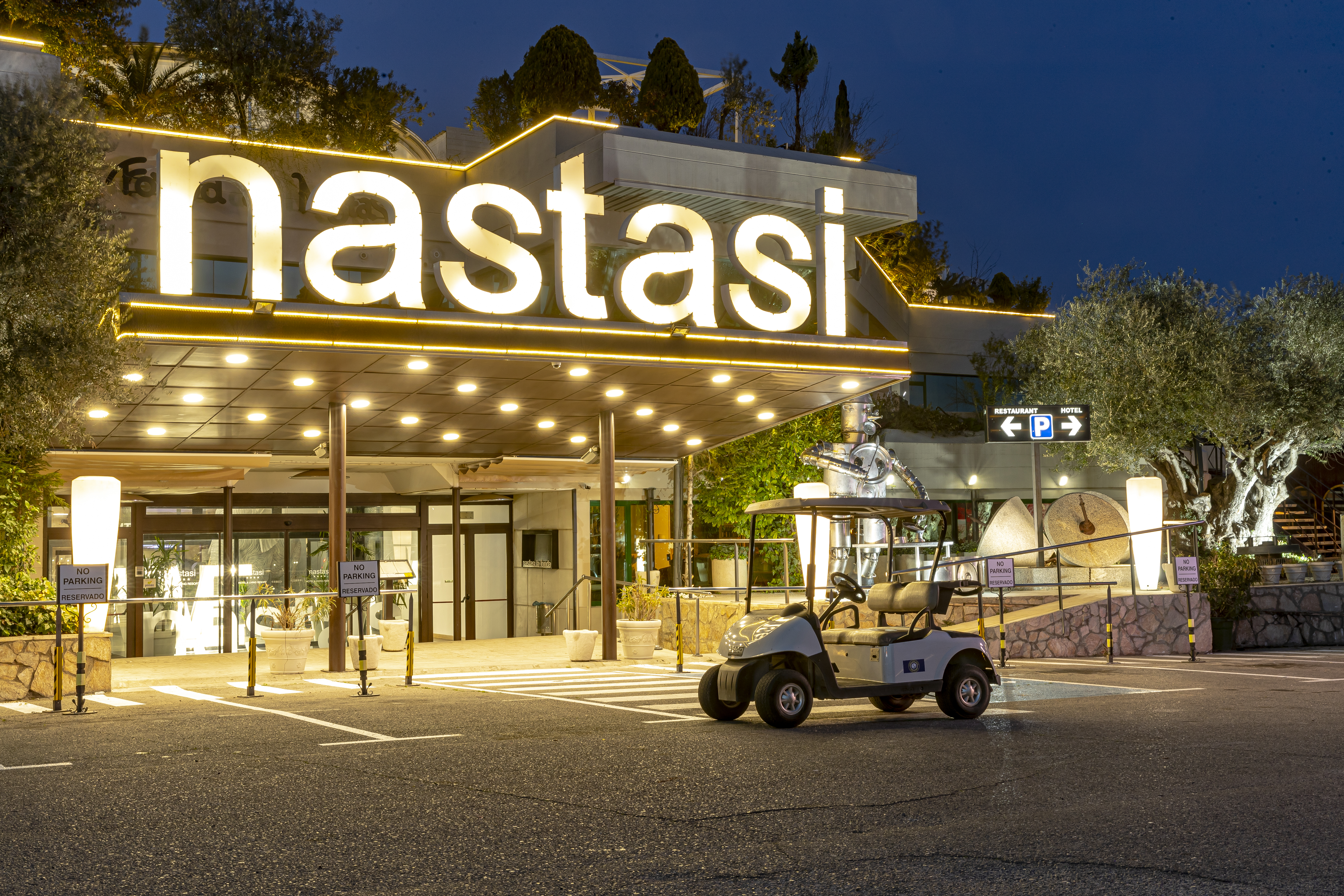 Nastasi Hotel & SPA 56/64