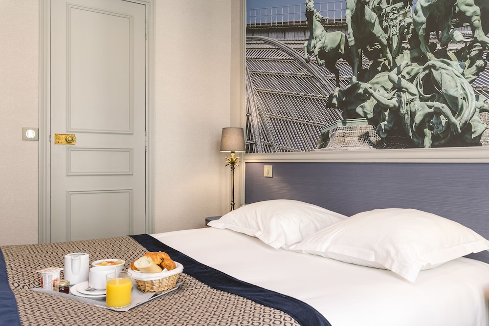 Hotel Saint Christophe 22/68