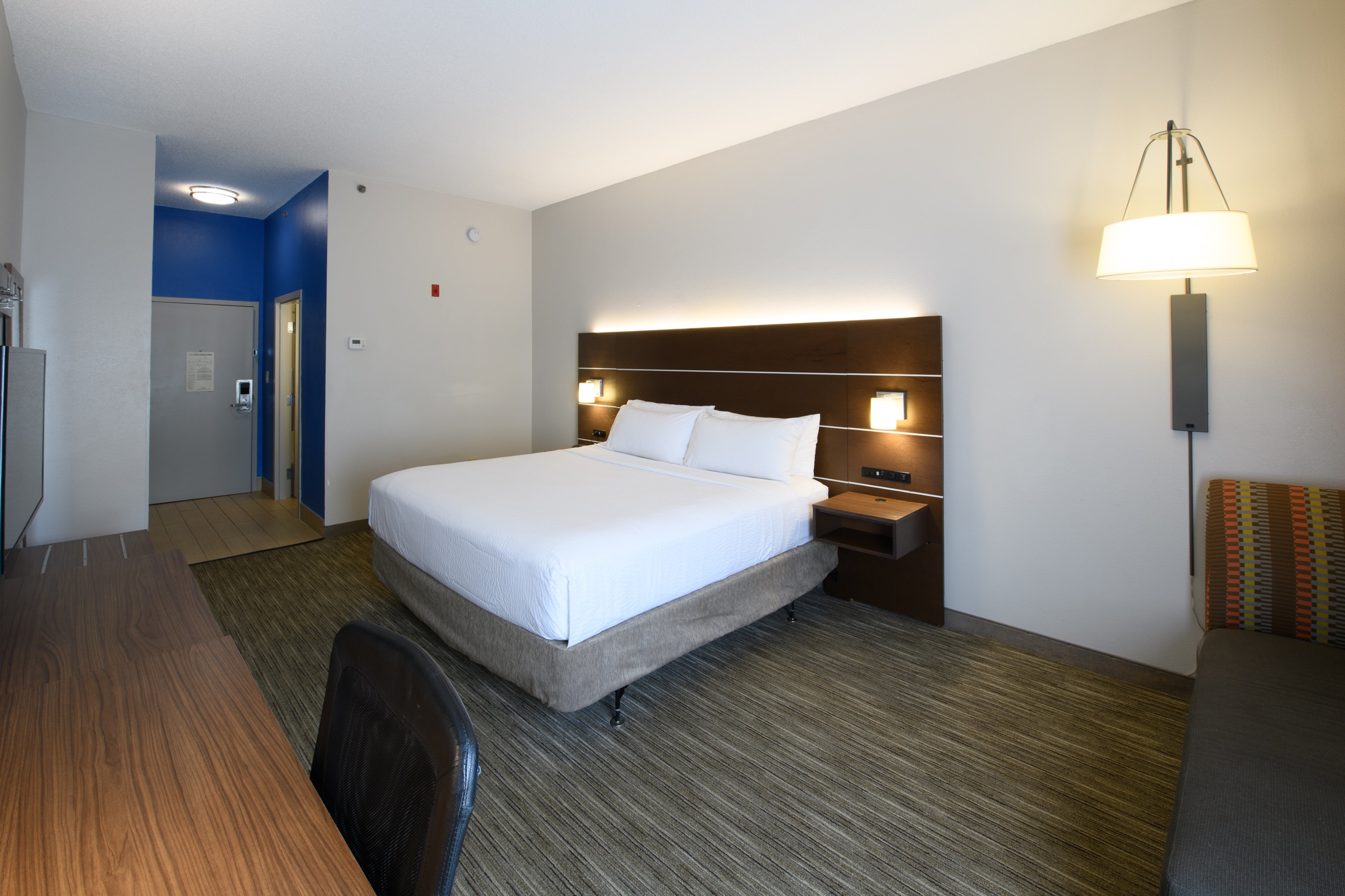 Holiday Inn Express Hotel Suites Blythewood 25/56