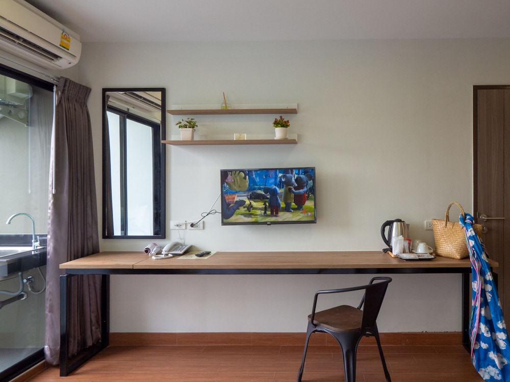 Casa Luxe Hotel And Resident 36/50