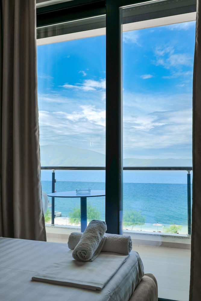 Hotel Roalb 23/28