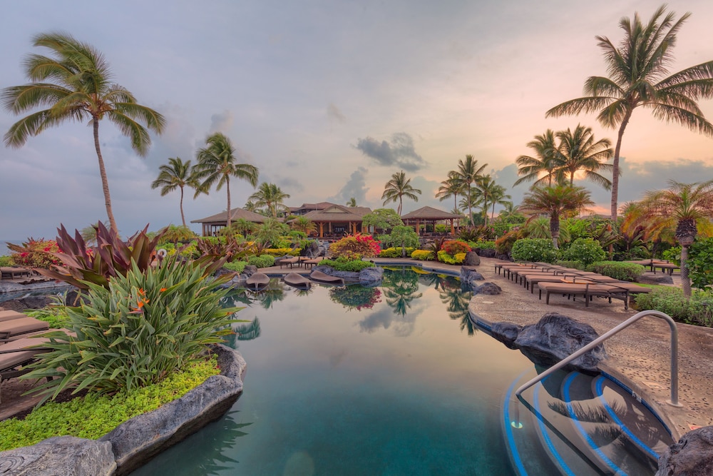 Castle Halii Kai At Waikoloa 36/50