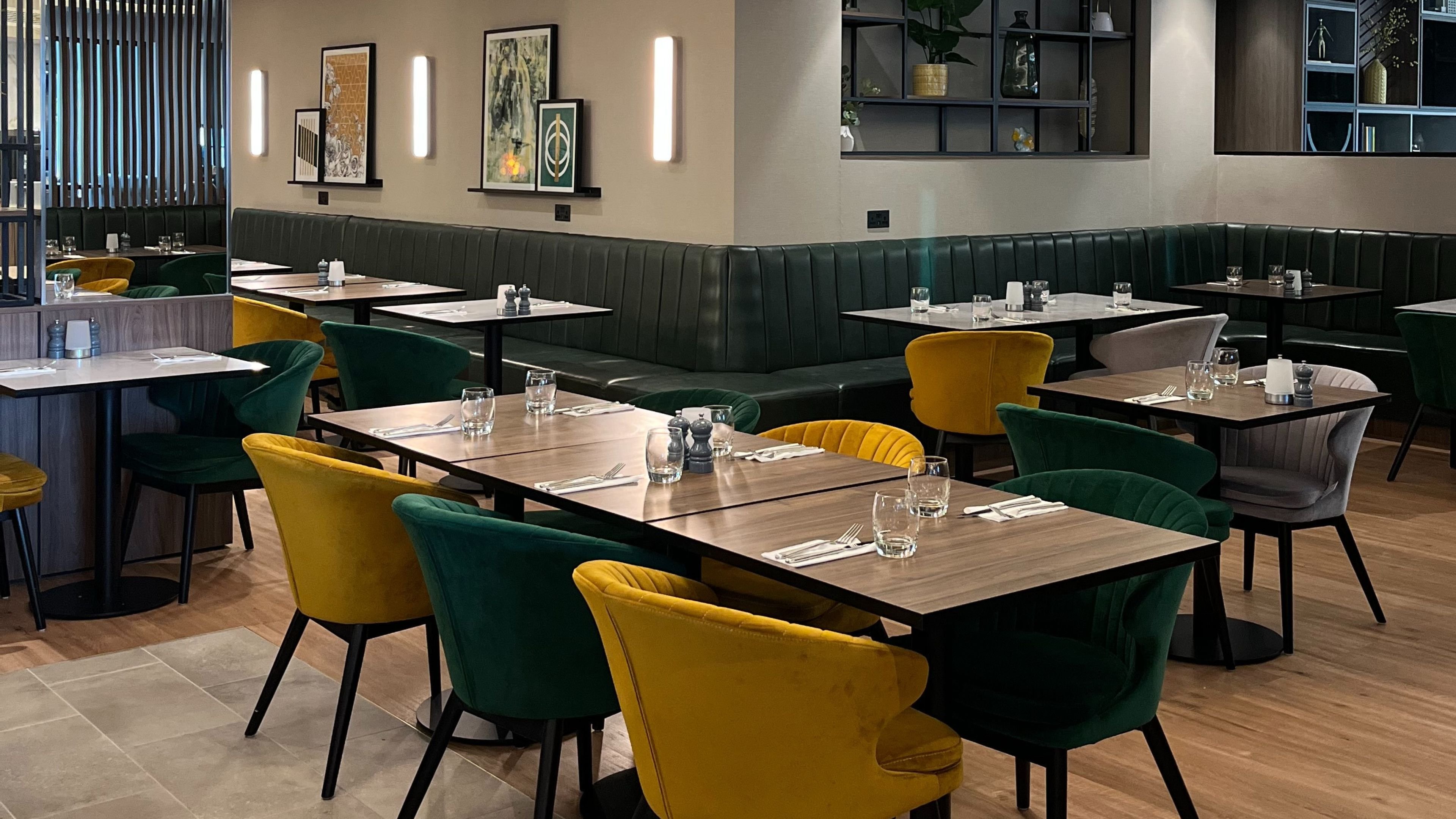 Holiday Inn London Gatwick Worth 26/50