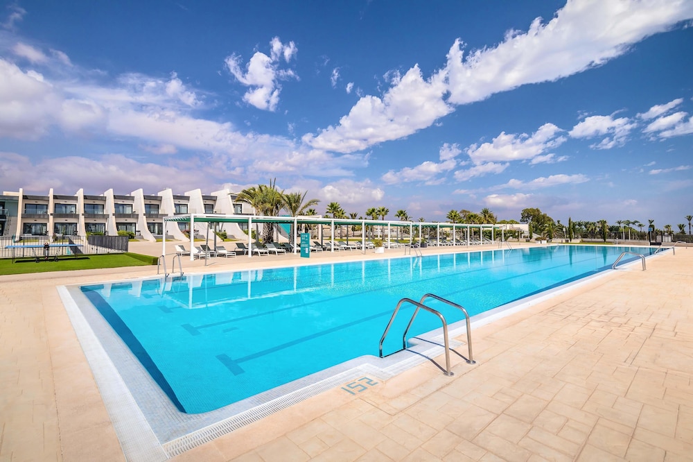 Occidental Mar Menor 37/62
