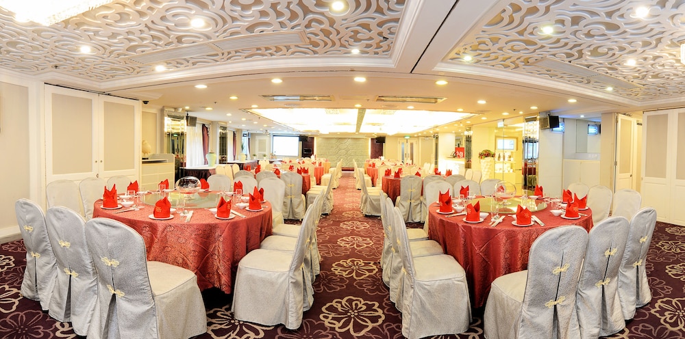 Metropole Hotel Macau 32/38
