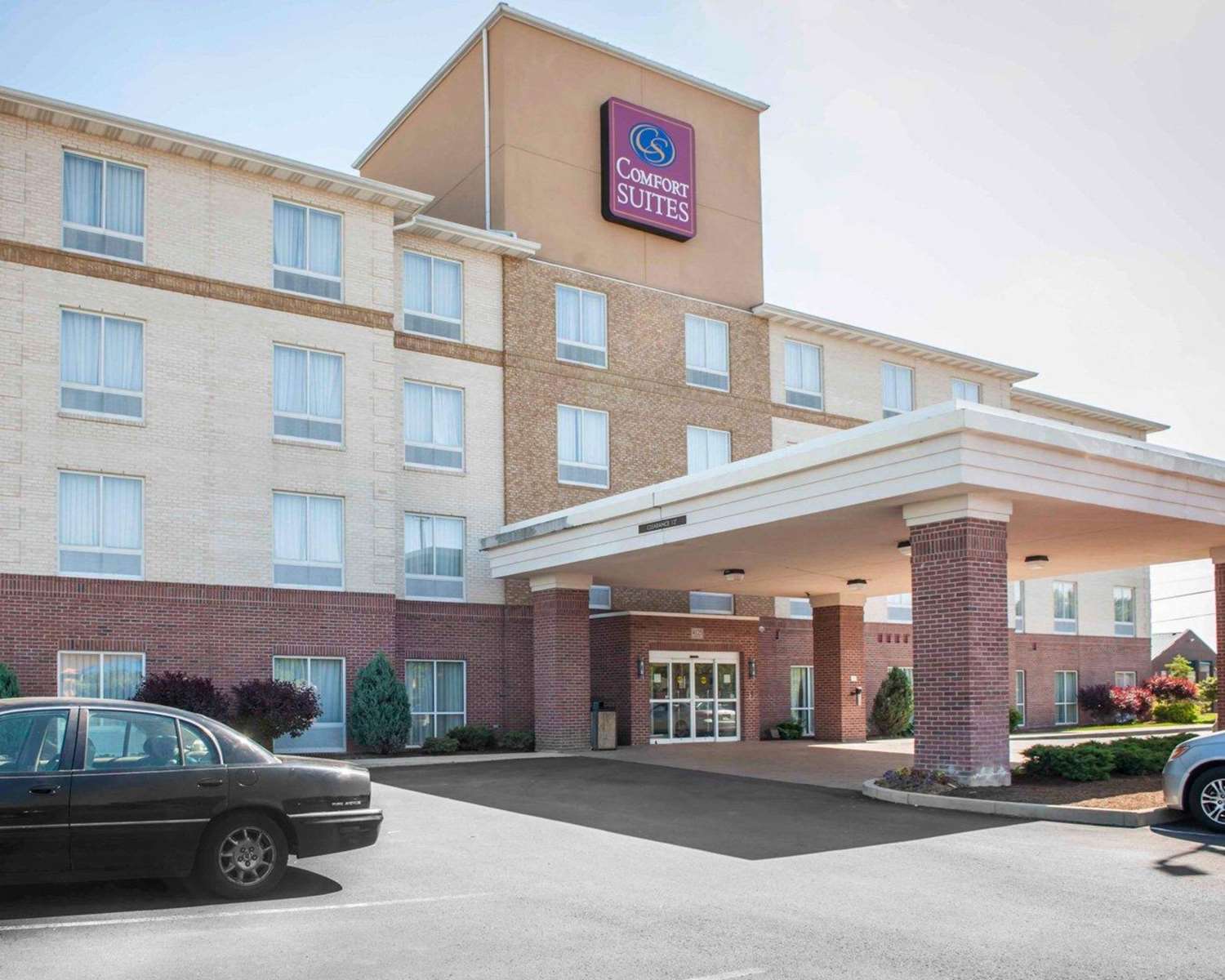 Comfort Suites Southport 18/21