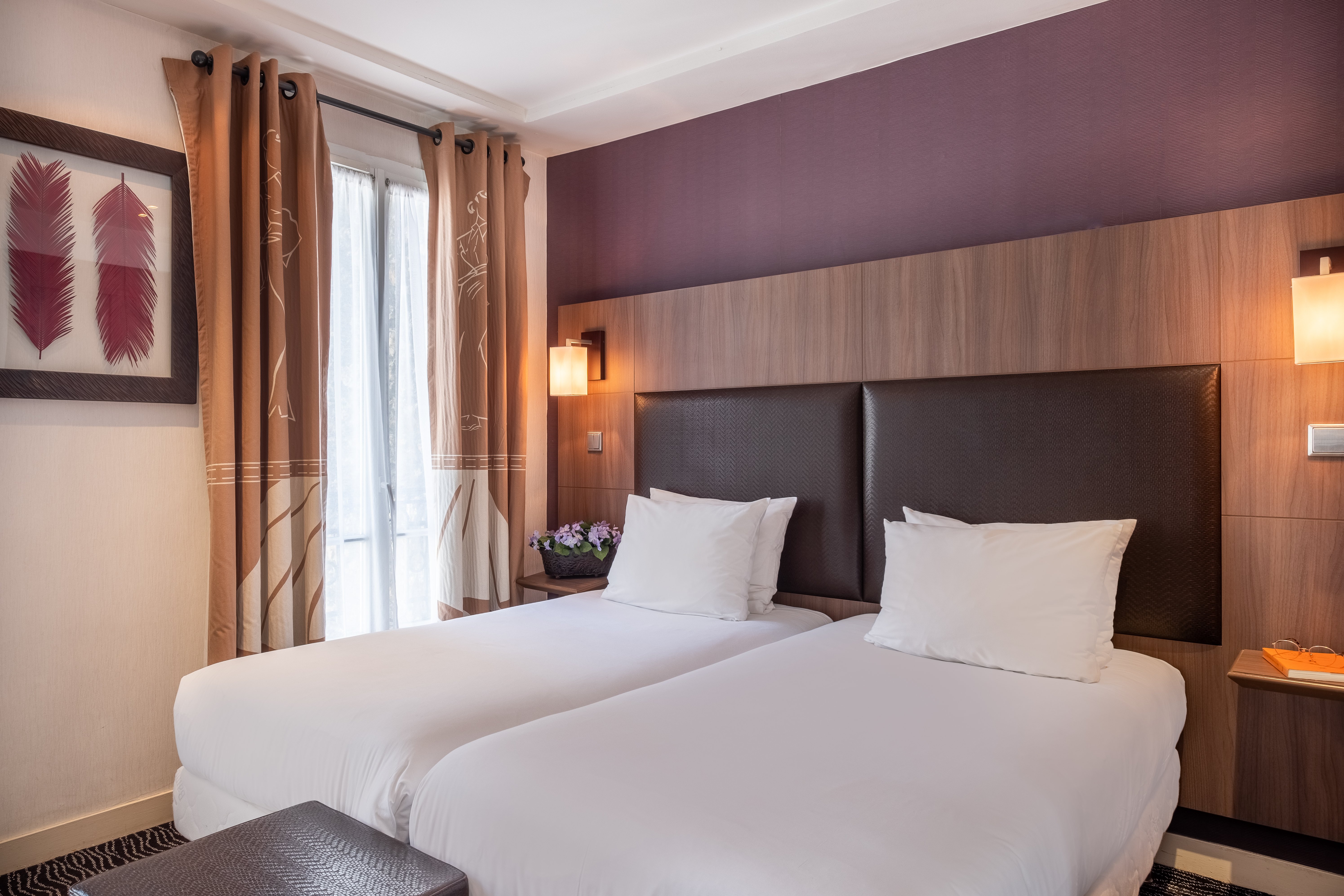 Hotel London Paris 18/50
