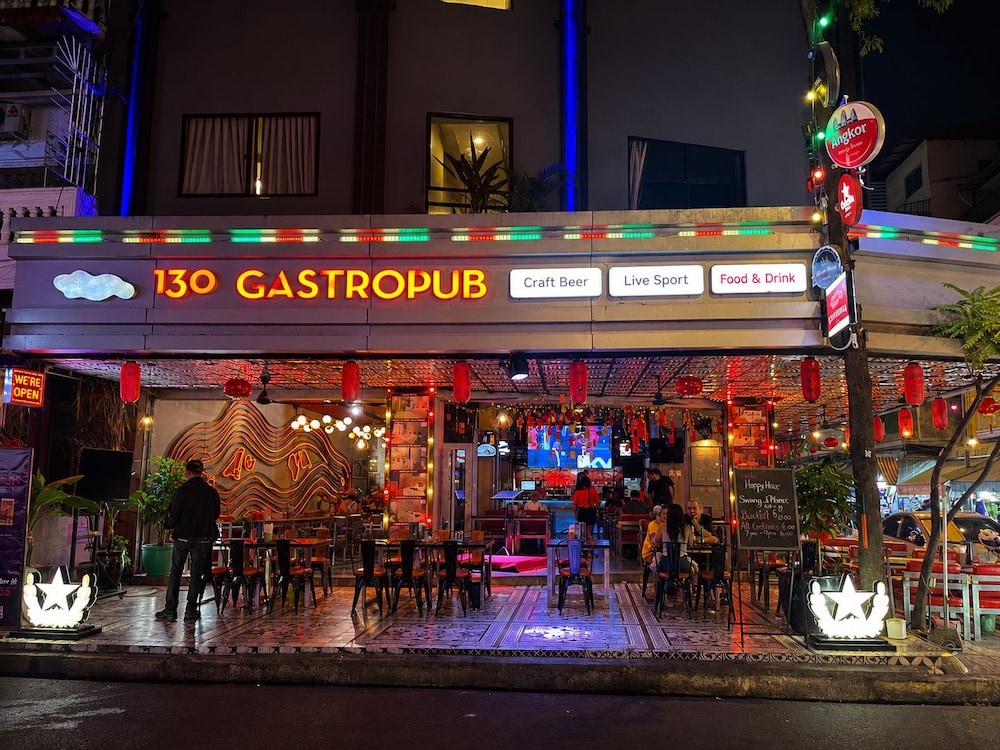 Ostro Hotel 1/61