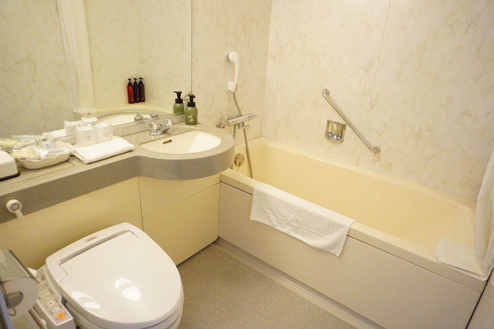 KKR Hotel Hakata 40/48