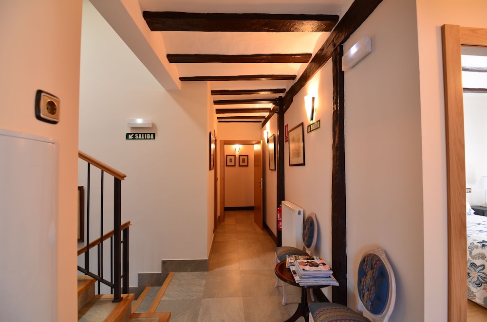 CASA DE LA CADENA 40/68