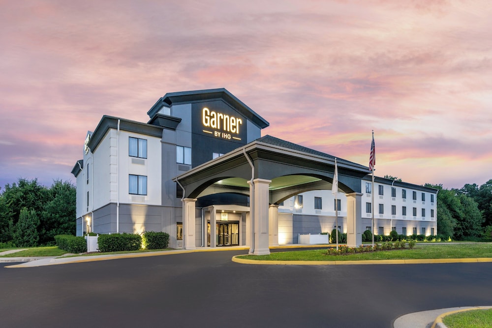 La Quinta Inn Suites Richmond Kings Dominion 2/44
