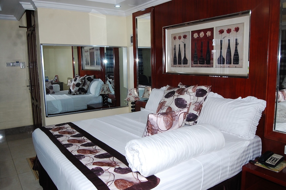 Don Suite Hotel 9/28