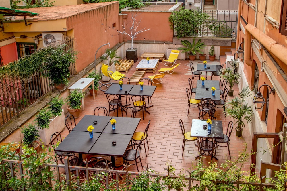 Free Hostels Roma 3/50