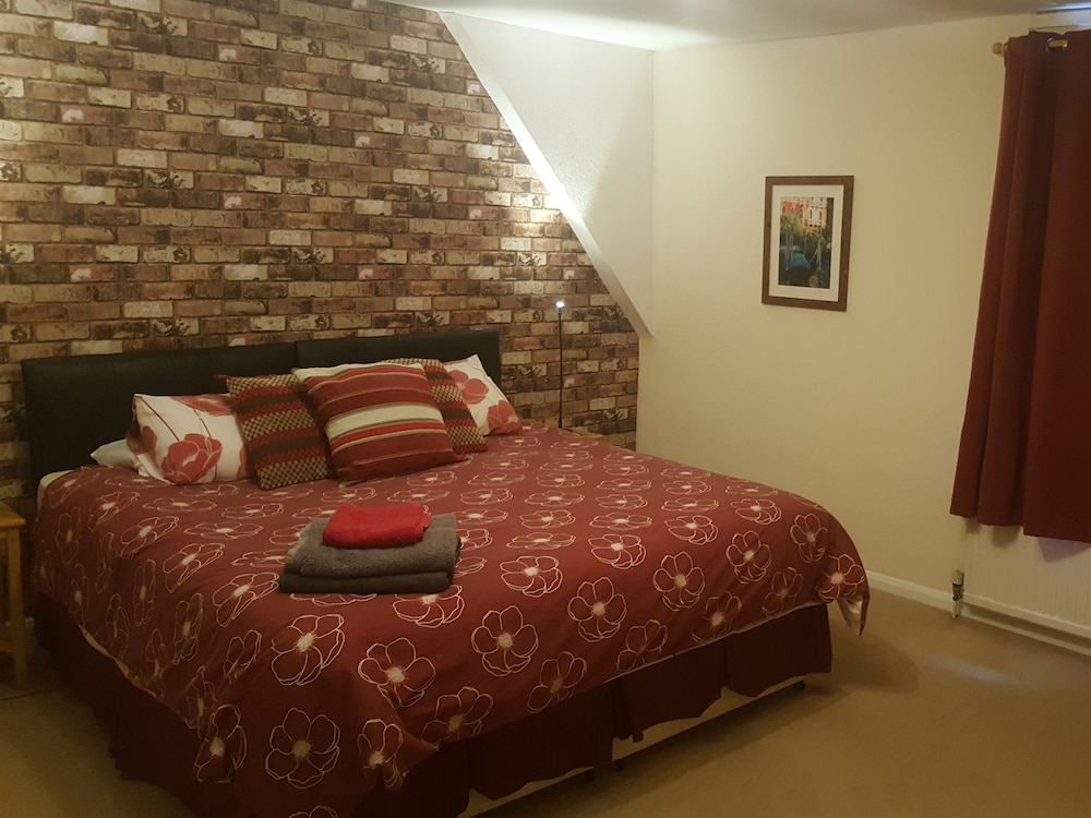 Angel Guest House 16/31