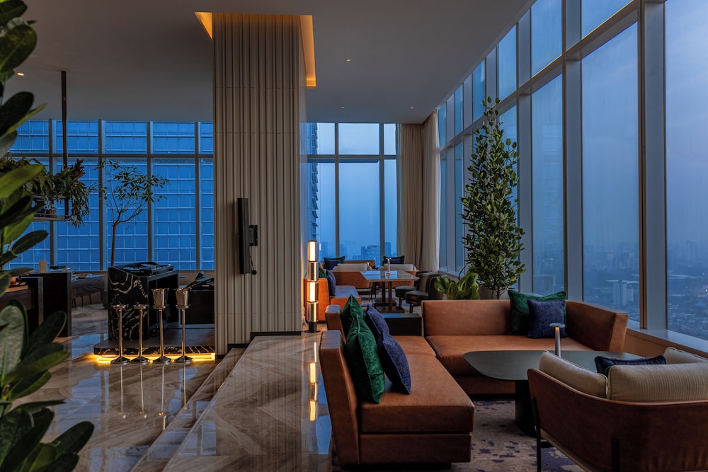 Pan Pacific Jakarta 34/56