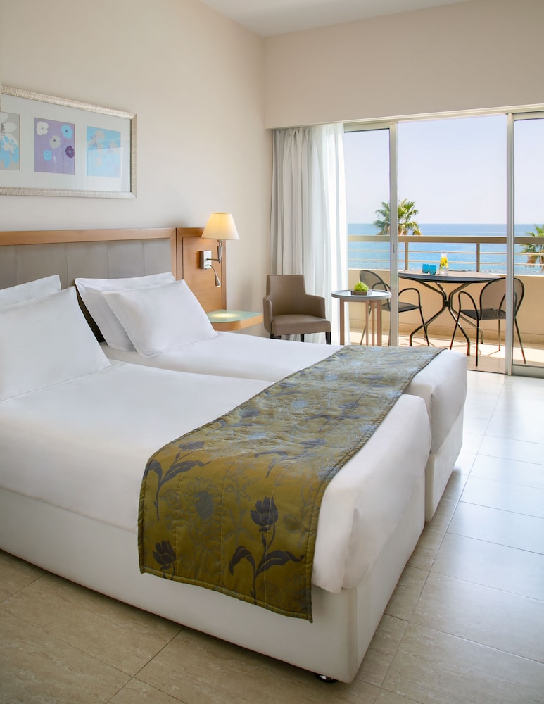 Atlantica Miramare Beach 14/78