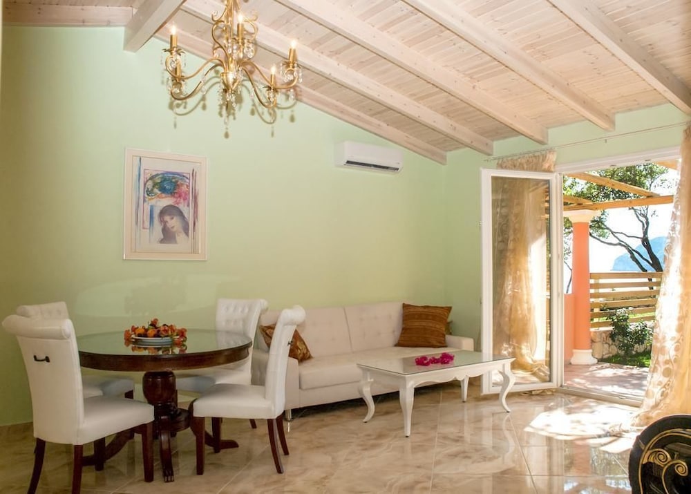 Blue Princess Beach Resort 56/70